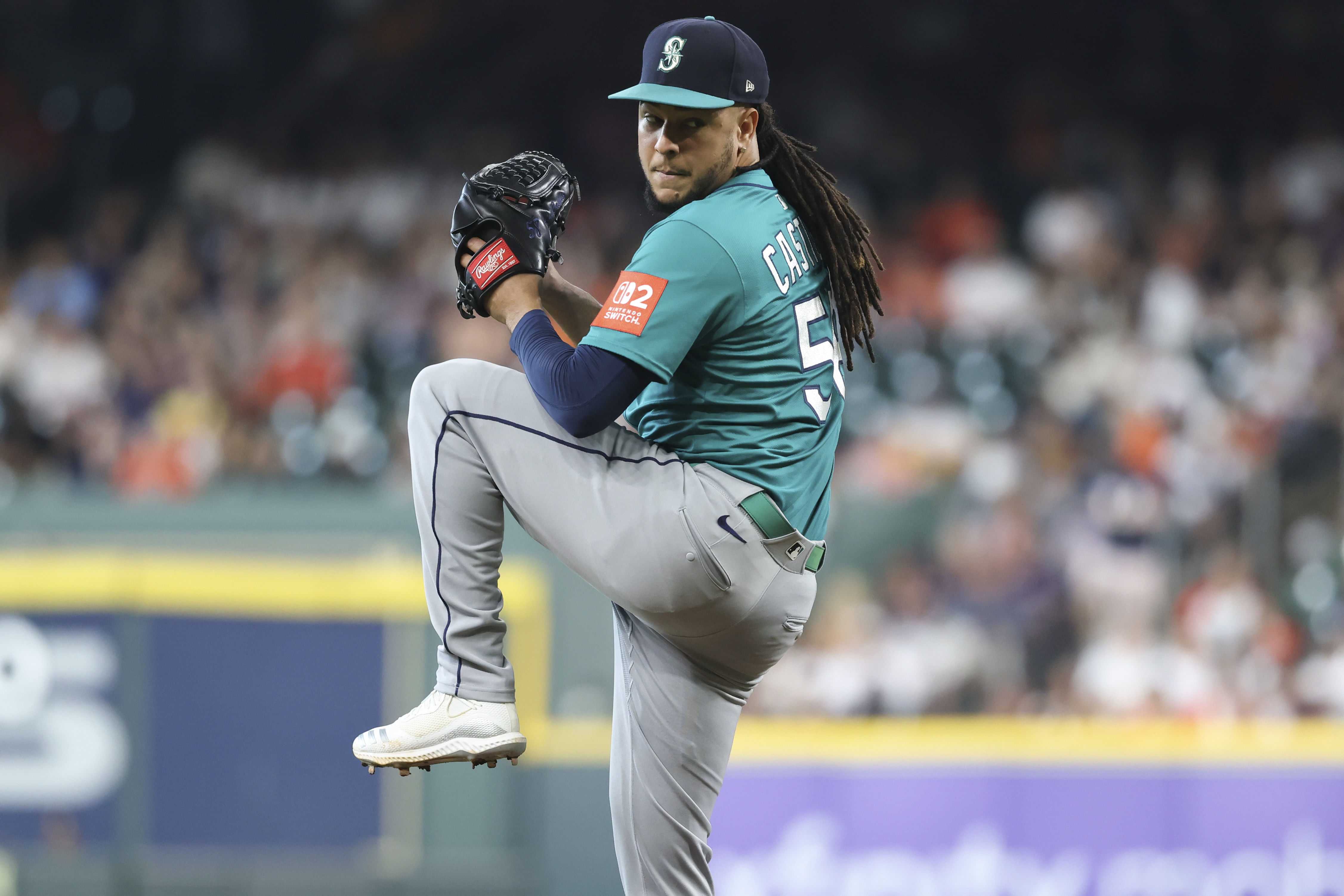 Luis Castillo is pitching today (Credits: IMAGN)